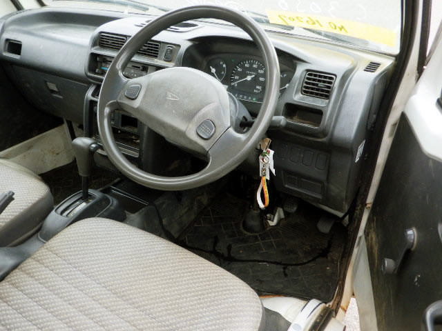 1999 Daihatsu Hijet Truck S210P (UW-696f18ad47750)[10]