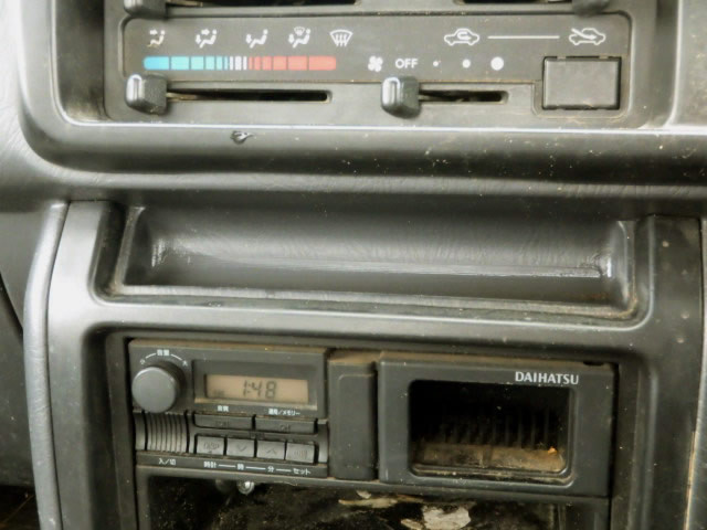 1999 Daihatsu Hijet Truck S210P (UW-696f18ad47750)[11]