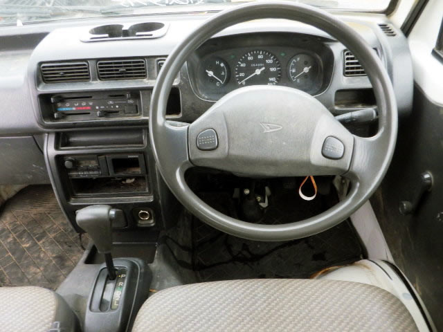 1999 Daihatsu Hijet Truck S210P (UW-696f18ad47750)[4]