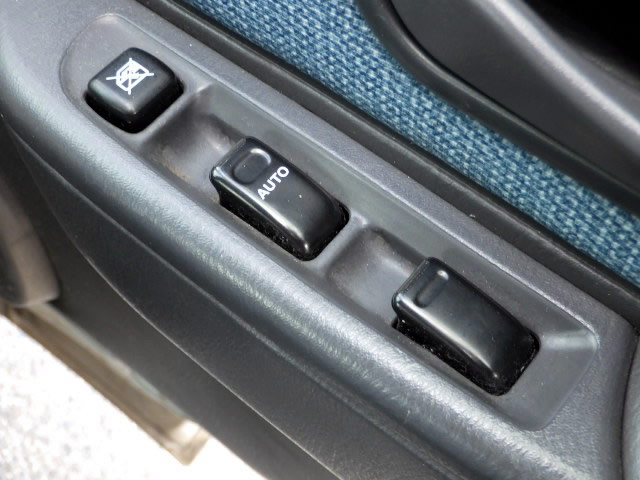 2000 Subaru Sambar TV1 (UW-6968635274a5d)[15]