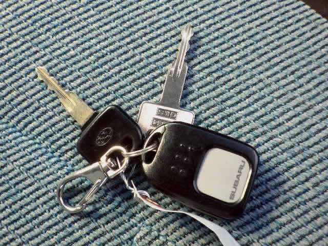 2000 Subaru Sambar TV1 (UW-6968635274a5d)[16]