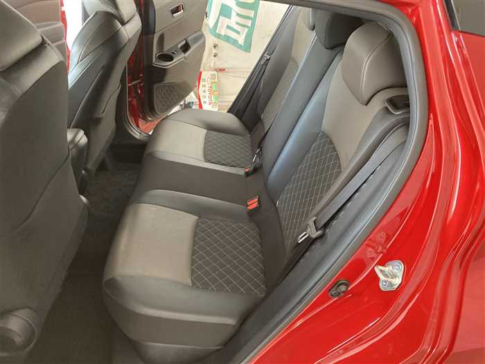 2020 Toyota C-HR 6AA-ZYX11 (UW-695e110dc86da)[13]