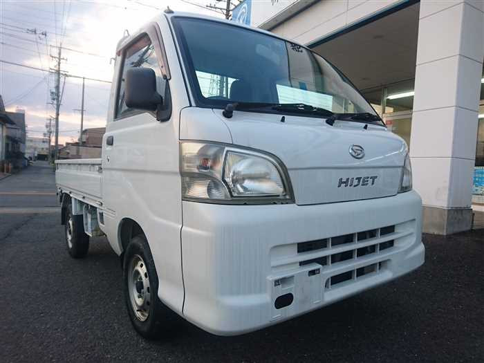 2012 Daihatsu Hijet Truck S201P (UW-69b279265ff50)[1]