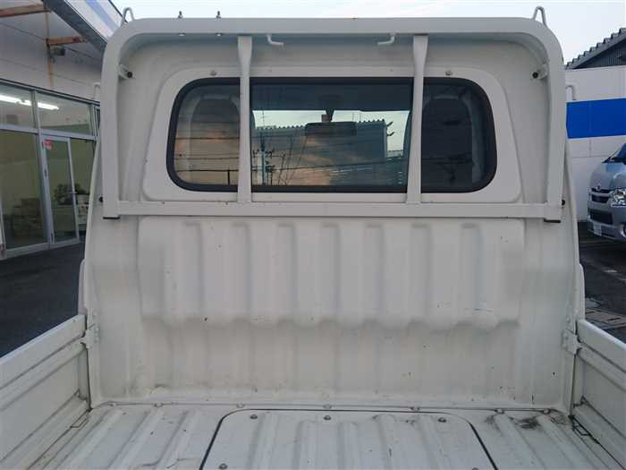 2012 Daihatsu Hijet Truck S201P (UW-69b279265ff50)[17]