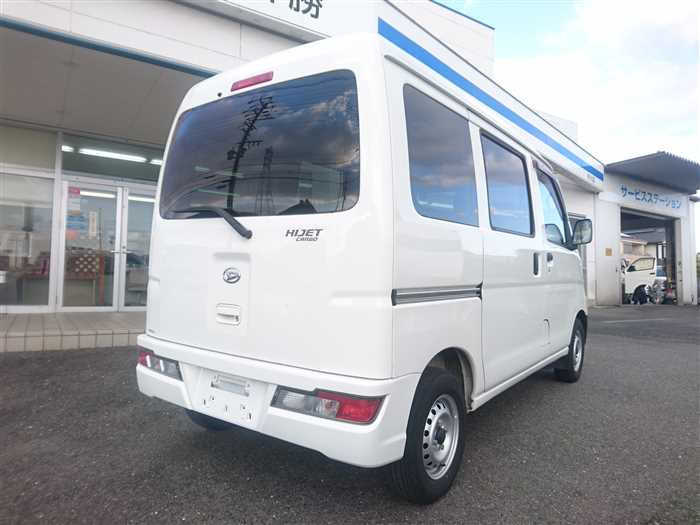 2020 Daihatsu Hijet Cargo S321V (UW-69a693fa9c1bc)[3]