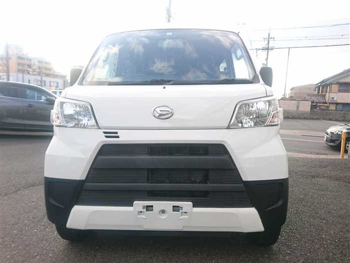 2020 Daihatsu Hijet Cargo S321V (UW-69a693fa9c1bc)[4]