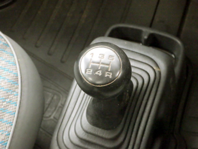 2000 Honda Acty Truck HA7 (UW-694ca8c73e480)[13]