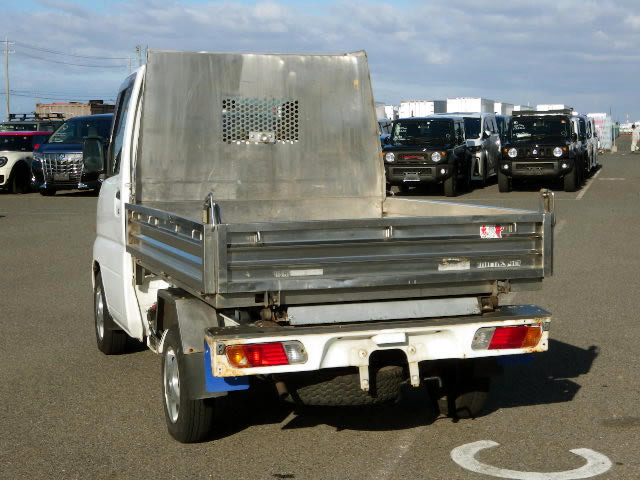 2001 Mitsubishi Minicab Truck U62T (UW-694a626b0d2b6)[2]