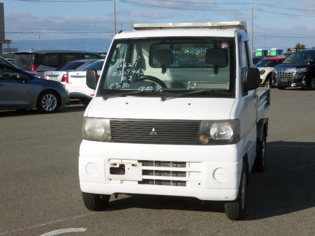 2001 Mitsubishi Minicab Truck U62T (UW-694a626b0d2b6)[1]