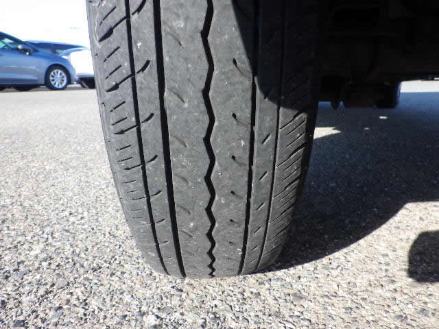 2001 Mitsubishi Minicab Truck U62T (UW-694a626b0d2b6)[34]