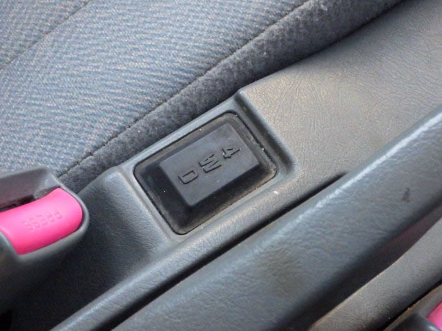 2001 Mitsubishi Minicab Truck U62T (UW-694a626b0d2b6)[17]