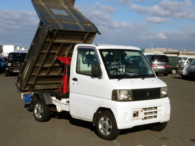 2001 Mitsubishi Minicab Truck U62T (UW-694a626b0d2b6)[0]