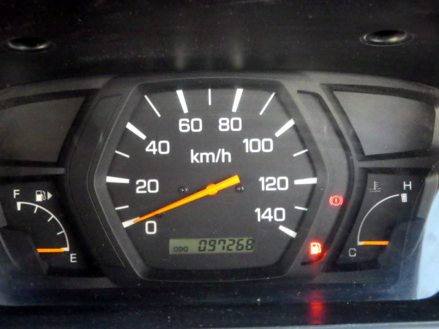 2001 Mitsubishi Minicab Truck U62T (UW-694a626b0d2b6)[14]