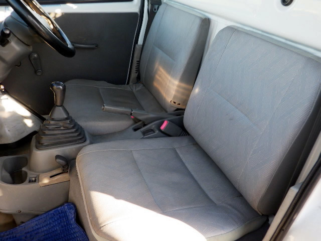 2001 Mitsubishi Minicab Truck U62T (UW-694a626b0d2b6)[6]