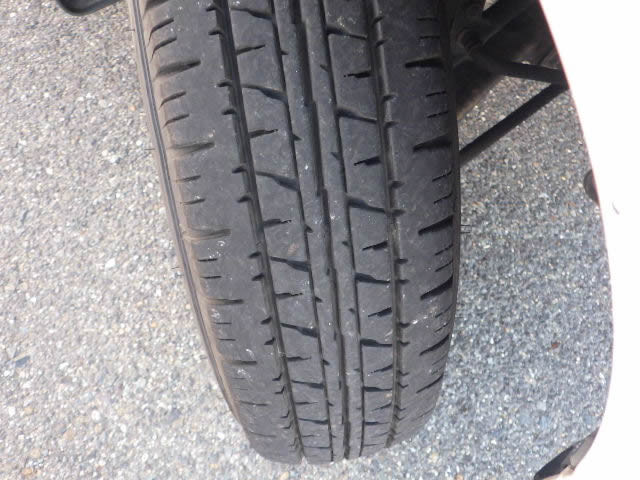 2001 Mitsubishi Minicab Truck U62T (UW-694a626b0d2b6)[30]