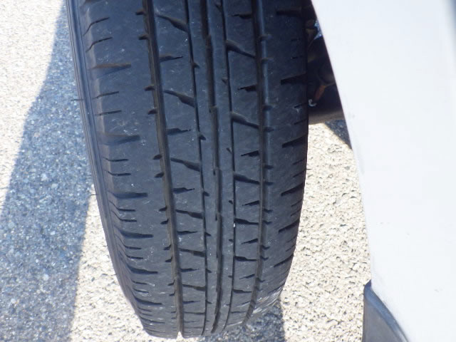 2001 Mitsubishi Minicab Truck U62T (UW-694a626b0d2b6)[32]