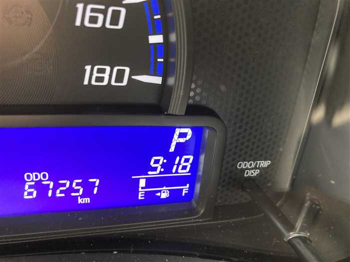 2019 Toyota Probox Van 6AE-NHP160V (UW-6981ac5a17197)[22]