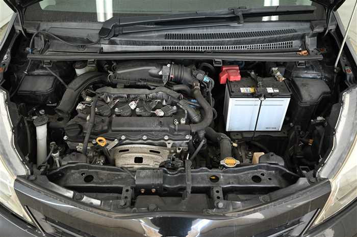 2014 Toyota Vitz DBA-NSP130 (UW-695cb9052eaed)[25]