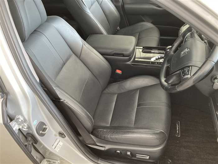 2015 Toyota Crown Hybrid DAA-AWS210 (UW-69a693dc45b15)[9]