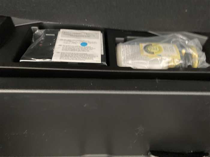 2015 Toyota Crown Hybrid DAA-AWS210 (UW-69a693dc45b15)[12]