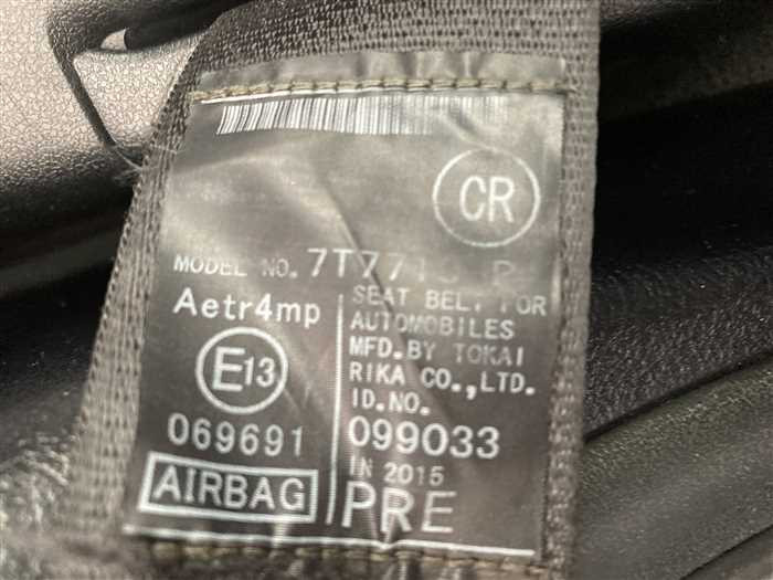 2015 Toyota Crown Hybrid DAA-AWS210 (UW-69a693dc45b15)[24]