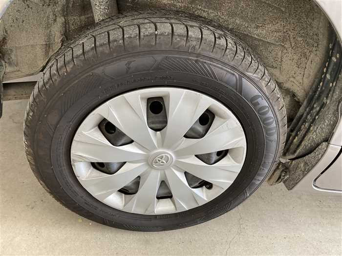 2020 Toyota Noah 3BA-ZRR85G (UW-694268df53b98)[8]