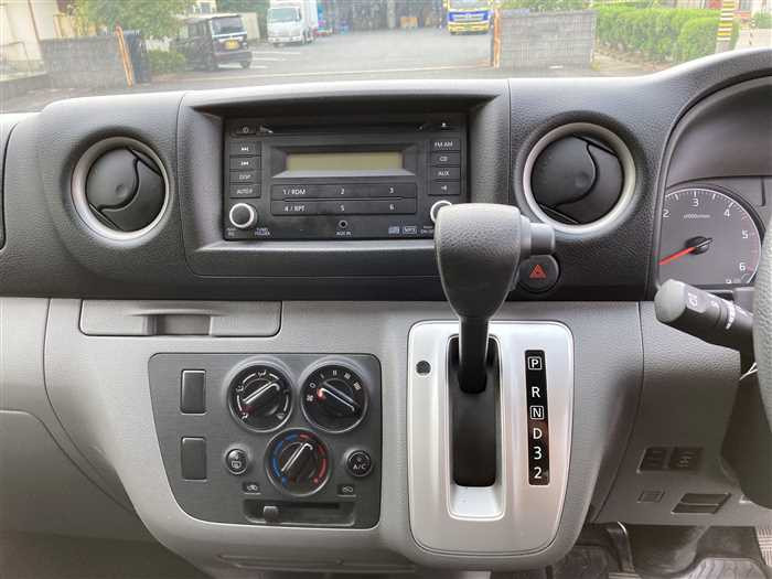 2019 Nissan NV350 Caravan LDF-CW8E26 (UW-695e110f56db8)[21]