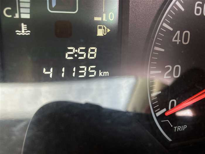 2019 Nissan NV350 Caravan LDF-CW8E26 (UW-695e110f56db8)[27]