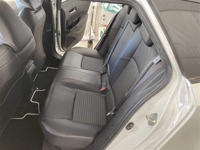 2022 Toyota Corolla Touring Wagon 6AA-ZWE211W (UW-69ad002ab6add)[13]