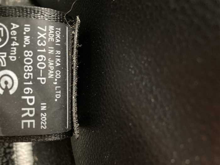 2022 Toyota Corolla Touring Wagon 6AA-ZWE211W (UW-69ad002ab6add)[25]