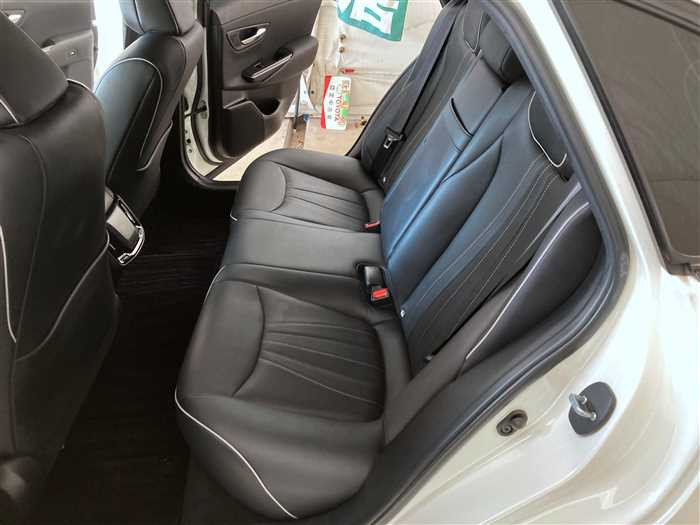 2018 Toyota Crown 3BA-ARS220 (UW-69ad002b3a9ef)[13]