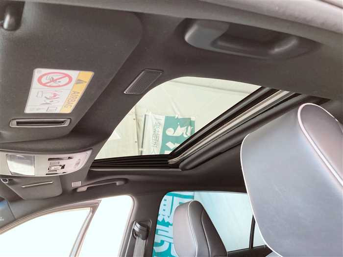 2018 Toyota Crown 3BA-ARS220 (UW-69ad002b3a9ef)[23]