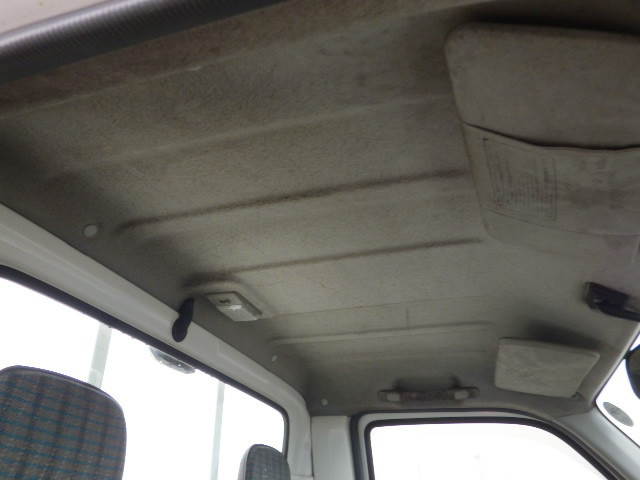 2000 Honda Acty Truck HA7 (UW-694ce8237a05b)[16]