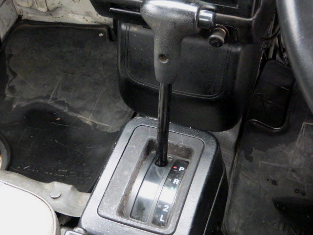 1997 Mitsubishi Minicab Truck U42T (UW-694cf151ef2d9)[14]