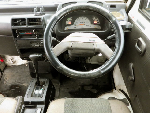 1997 Mitsubishi Minicab Truck U42T (UW-694cf151ef2d9)[4]