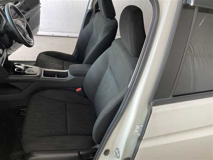 2020 Honda SHUTTLE HYBRID 6AA-GP7 (UW-695e11094f00f)[13]