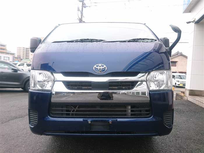 2020 Toyota Hiace Van TRH200V (UW-695e10fd6c050)[4]