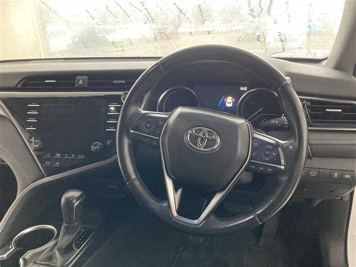 2020 Toyota Camry Hybrid 6AA-AXVH70 (UW-695e10fdefcb5)[15]