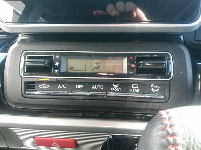 2018 Suzuki Spacia MK53S (UW-695e10ff195a8)[20]