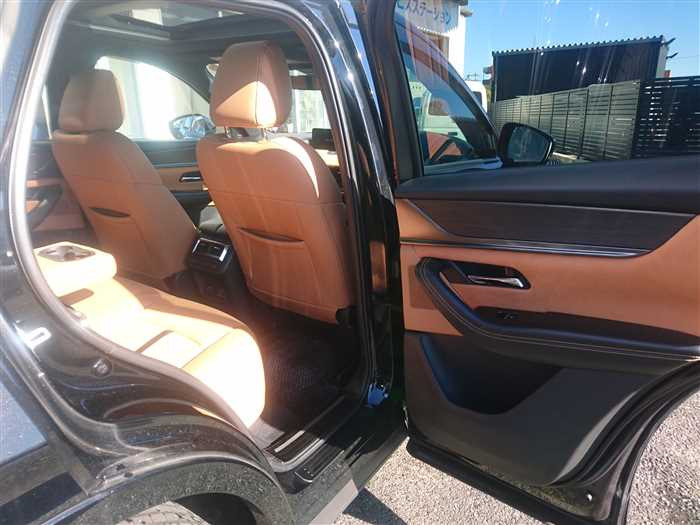 2023 Mazda Mazda Others KH3R3P (UW-69b2793c4017c)[11]