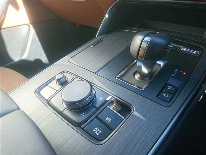 2023 Mazda Mazda Others KH3R3P (UW-69b2793c4017c)[16]