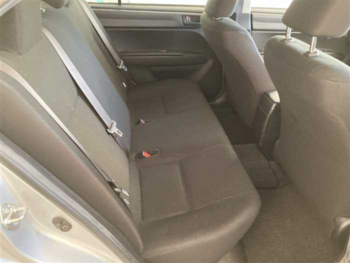 2020 Toyota Corolla Axio DBA-NZE164 (UW-695e1100be544)[10]