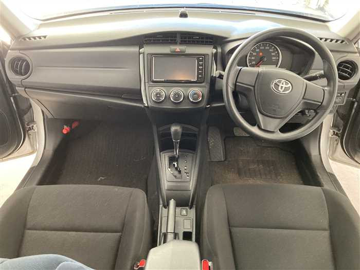 2020 Toyota Corolla Axio DBA-NZE164 (UW-695e1100be544)[15]