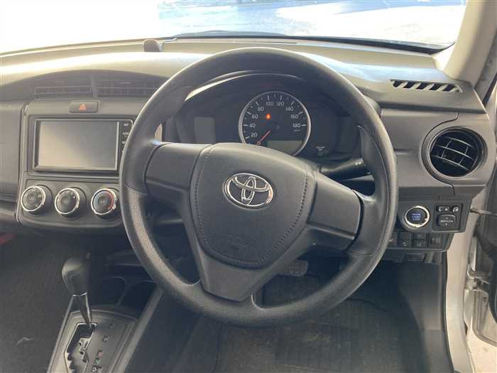 2020 Toyota Corolla Axio DBA-NZE164 (UW-695e1100be544)[16]