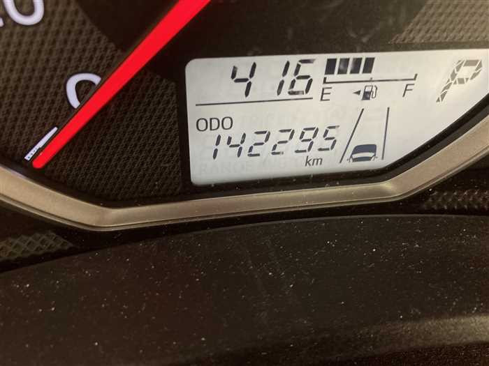 2019 Toyota Corolla Axio DBA-NZE164 (UW-695e11018f6b1)[24]