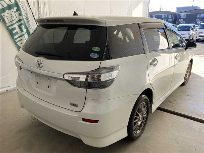 2013 Toyota Wish DBA-ZGE25G (UW-695e11080b562)[1]