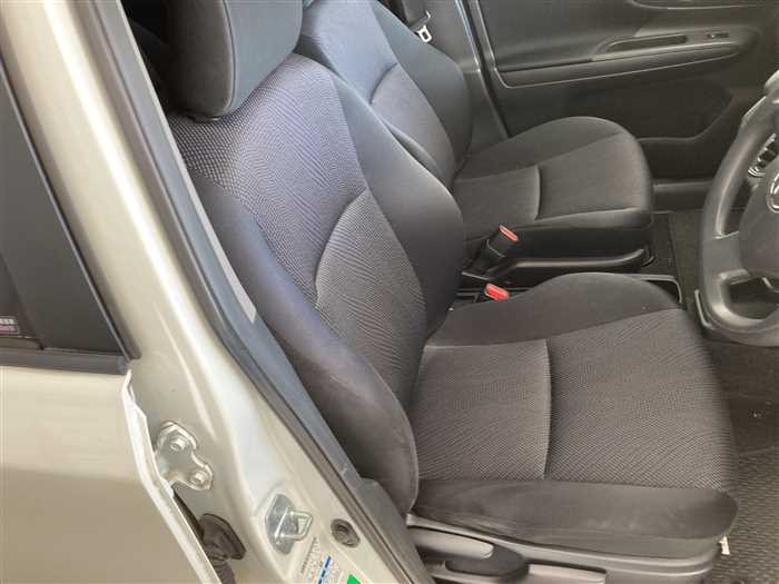 2013 Toyota Wish DBA-ZGE25G (UW-695e11080b562)[9]