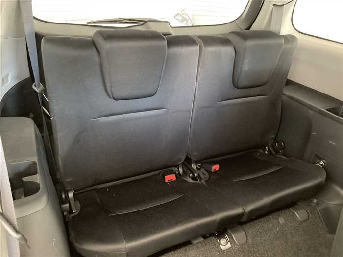 2013 Toyota Wish DBA-ZGE25G (UW-695e11080b562)[11]