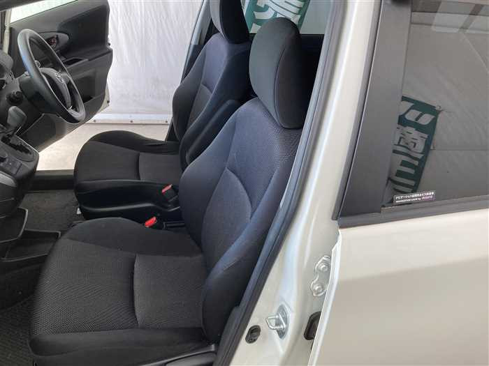 2013 Toyota Wish DBA-ZGE25G (UW-695e11080b562)[15]