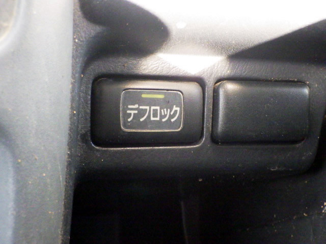 2000 Honda Acty Truck HA7 (UW-695cd0f2b68ee)[14]